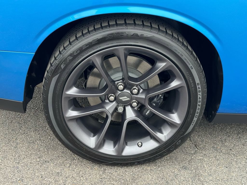 Used 2023 Dodge Challenger R/T Scat Pack RWD image 10
