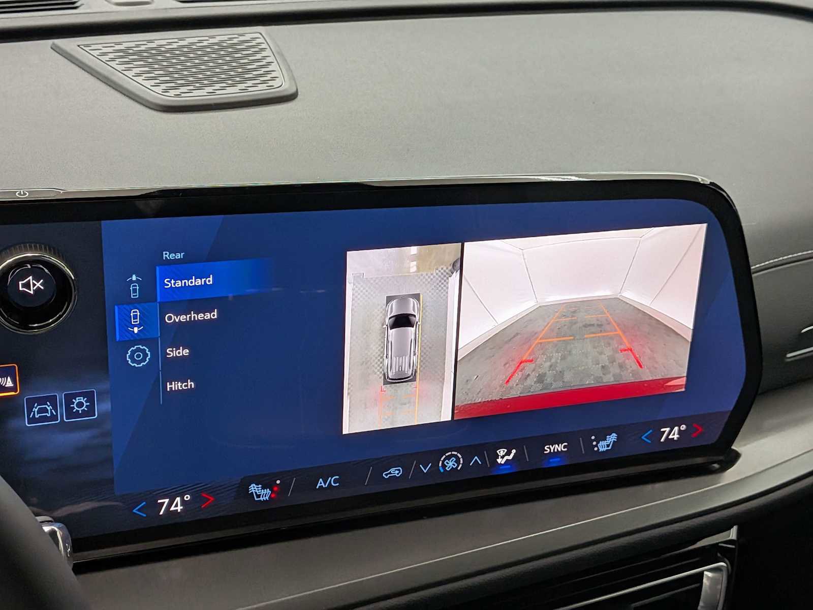 New 2026 Chevrolet Traverse LT w/ Enhanced Driving Package image 26