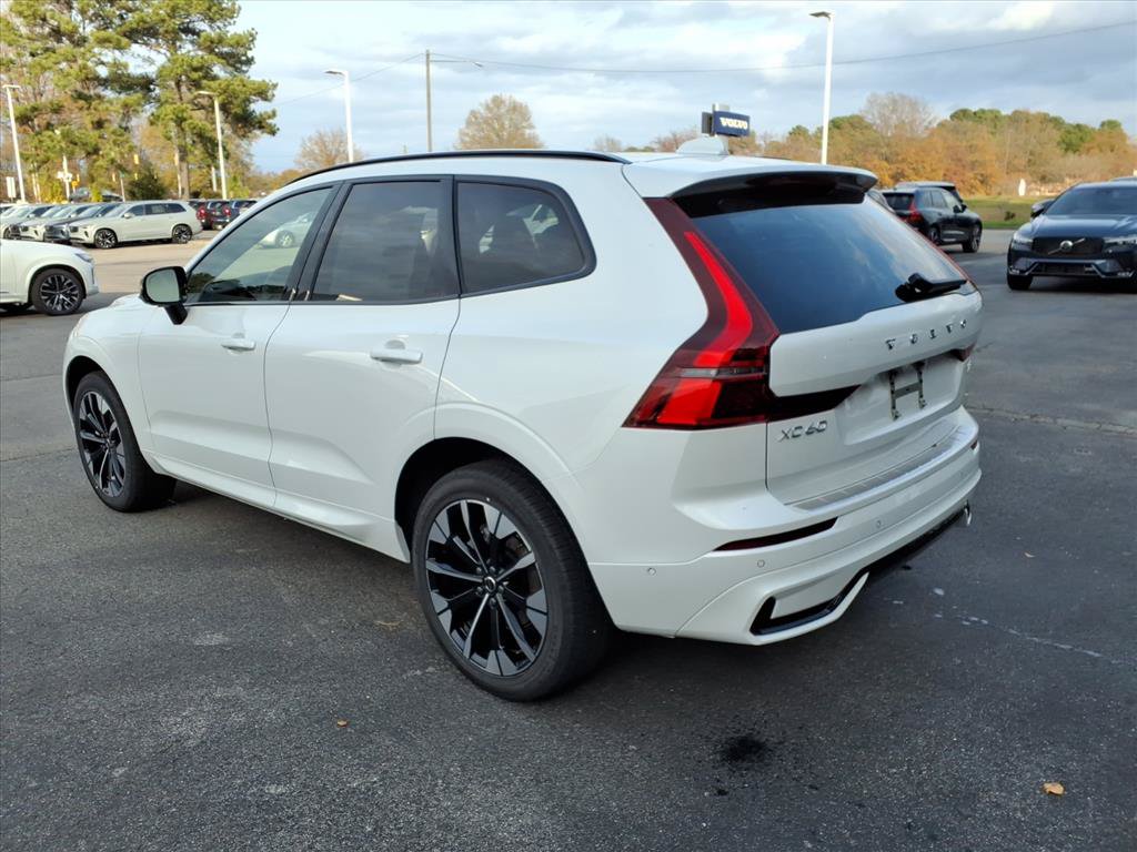 New 2026 Volvo XC60 B5 Plus w/ Protection Package Premier AWD/4WD image 7
