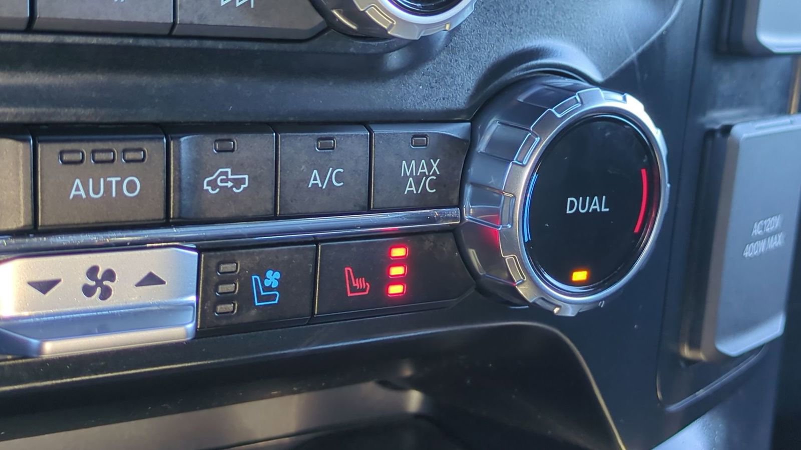 Used 2023 Ford F150 Raptor image 35