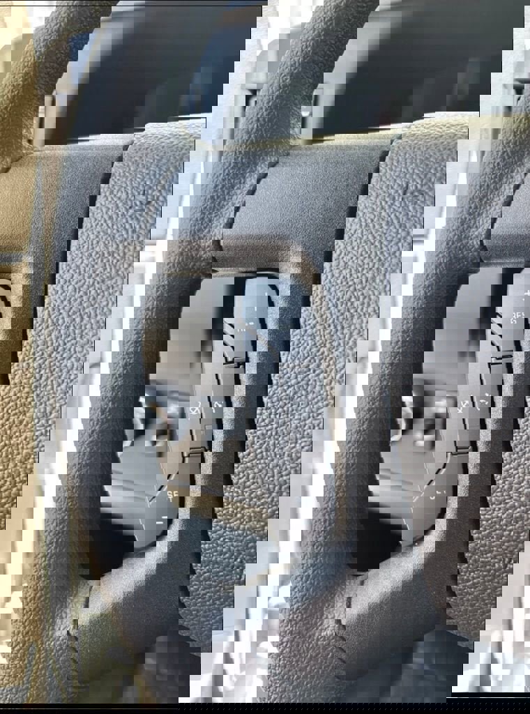 New 2025 Chevrolet Express 3500 w/ Power Convenience Package image 38