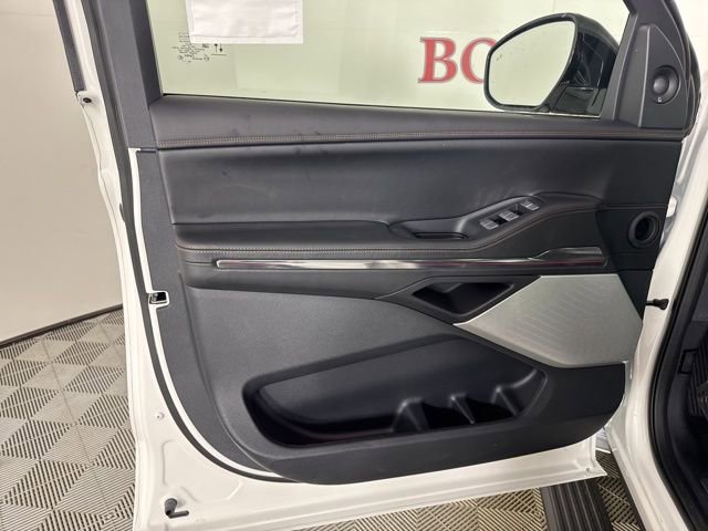 New 2025 Lincoln Navigator Black Label image 16