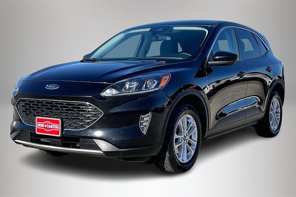 Certified 2021 Ford Escape SE w/ Cold Weather Package image 2