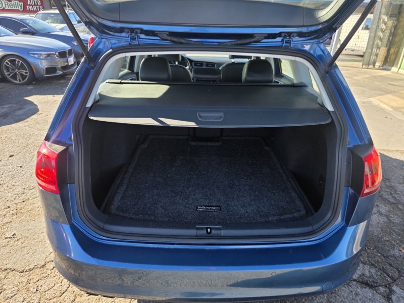 Used 2015 Volkswagen Golf SEL image 27