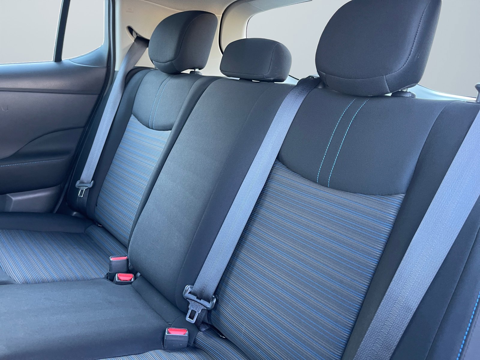 Used 2022 Nissan Leaf SV Plus image 14