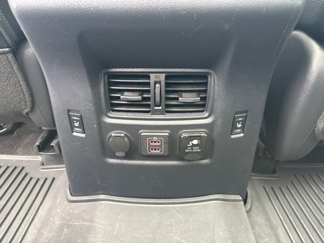 Used 2023 Nissan Titan PRO-4X w/ Pro-4x Convenience Package AWD/4WD image 21