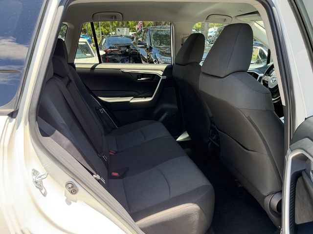 Used 2024 Toyota RAV4 XLE FWD image 16