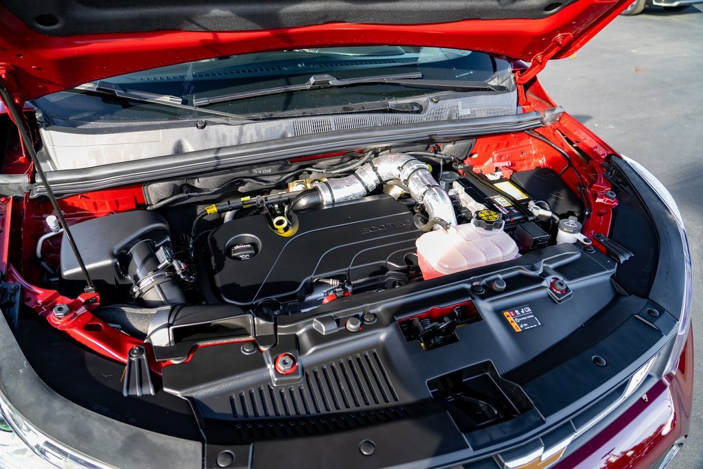 Used 2022 Chevrolet Trax LT w/ LT Convenience Package image 25