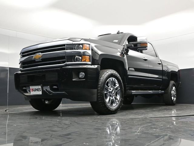 Used 2019 Chevrolet Silverado 2500 High Country w/ Duramax Plus Package AWD/4WD image 60