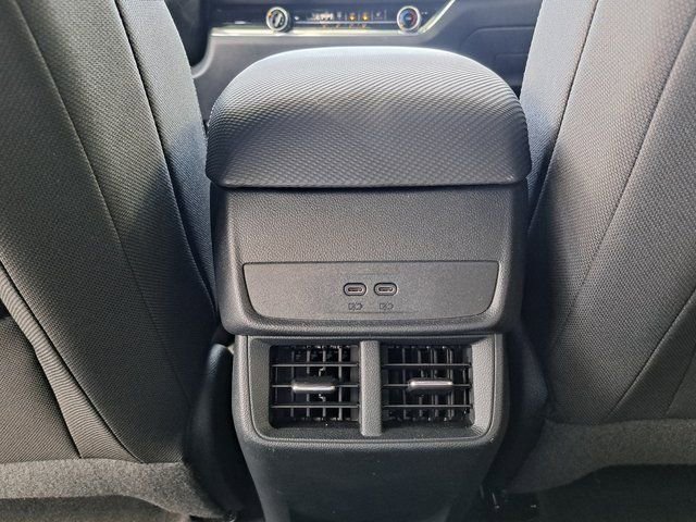 Used 2026 Chevrolet Equinox LT w/ Midnight Edition image 27