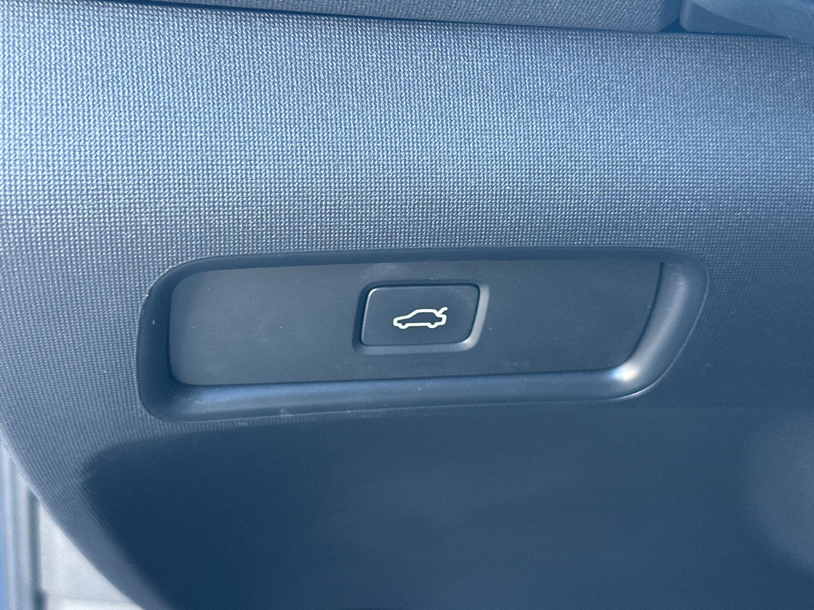 Used 2023 Polestar Polestar 2 w/ Pilot Pack AWD/4WD image 32