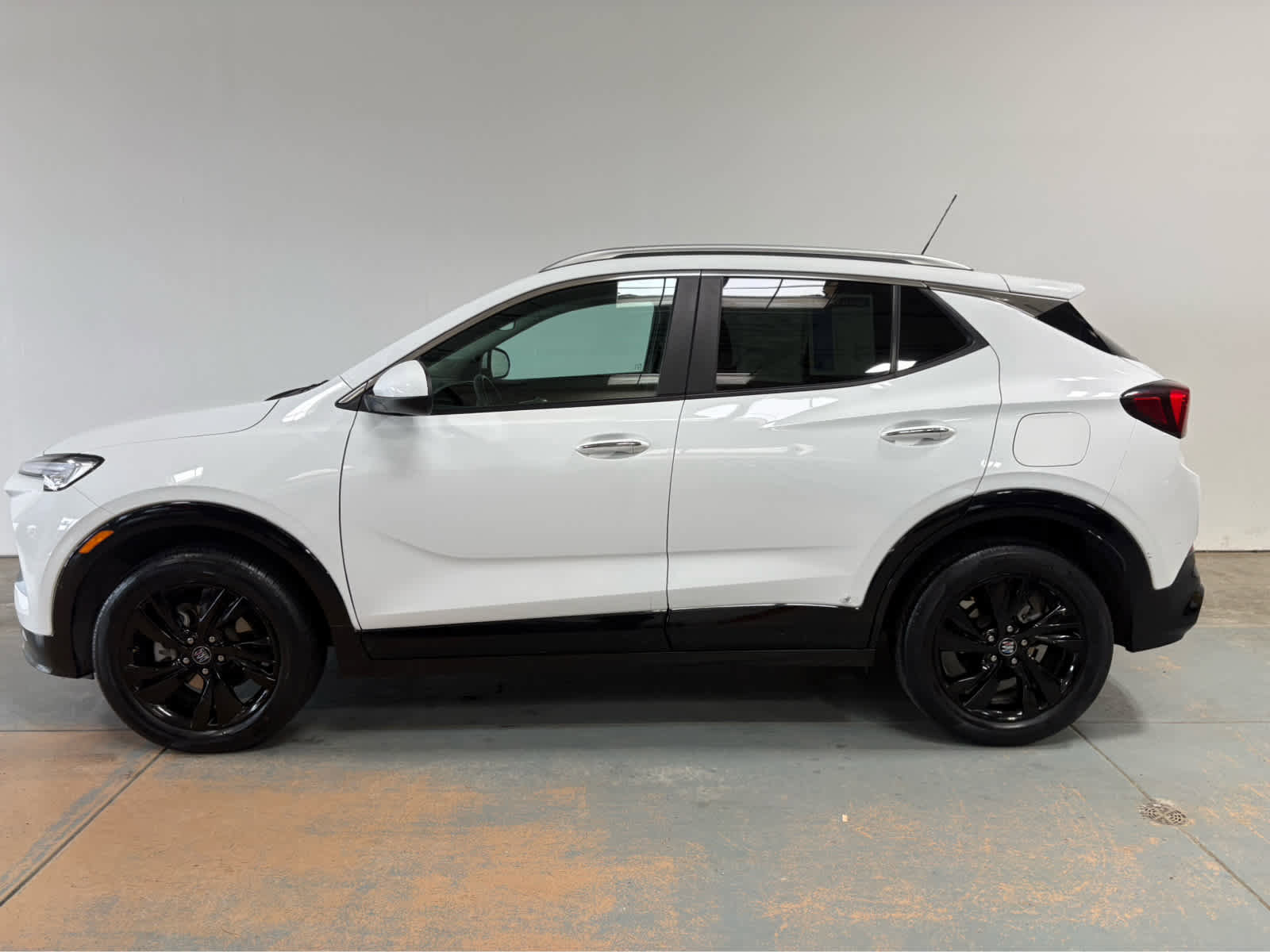 Certified 2024 Buick Encore GX Sport Touring image 2