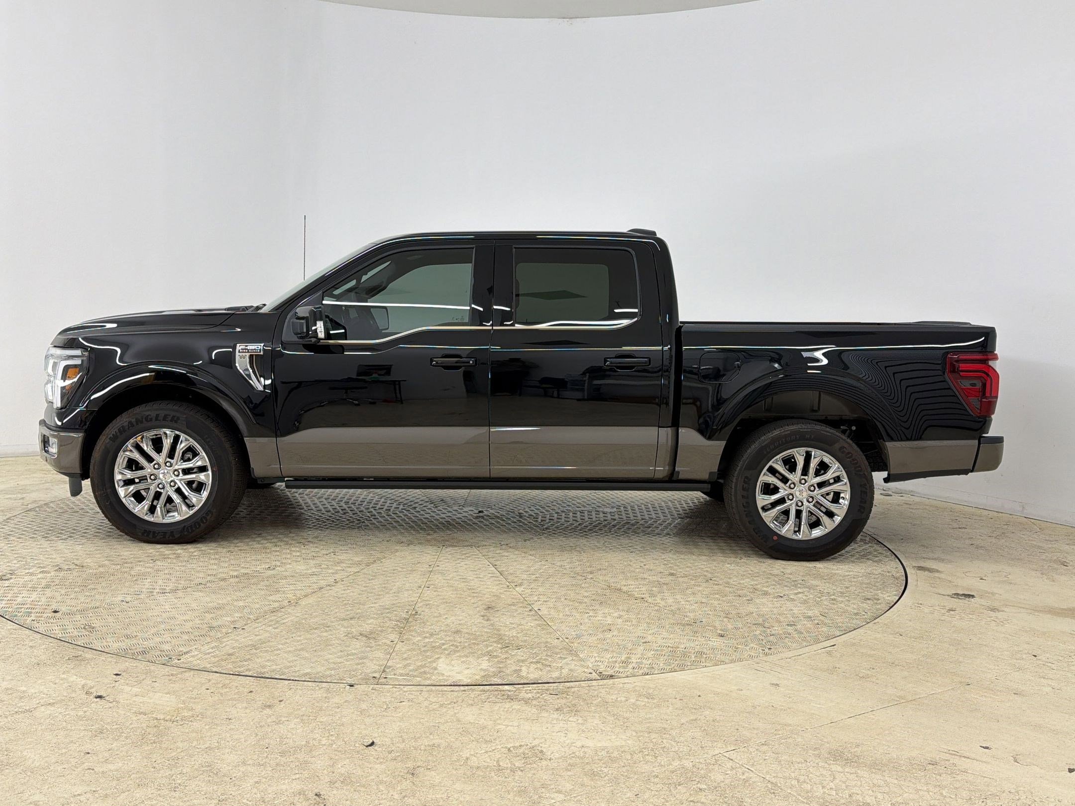 New 2026 Ford F150 King Ranch w/ Equipment Group 601A High image 2