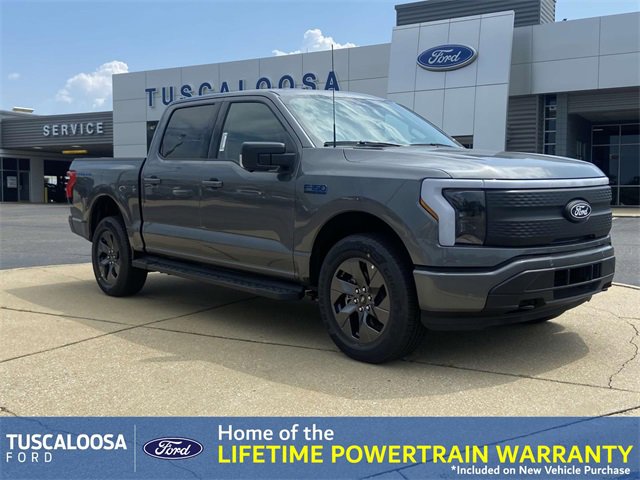 New 2025 Ford F150 Lightning Flash