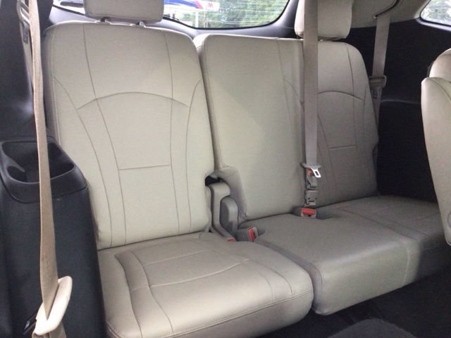 Used 2020 Buick Enclave Essence w/ Sound and Sites Package FWD image 17