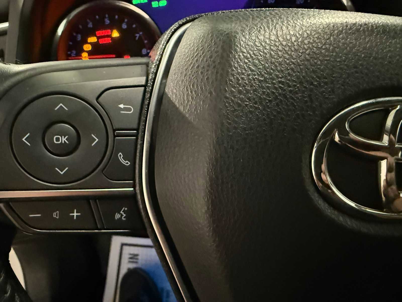 Used 2019 Toyota Camry XSE w/ Navigation Package image 30