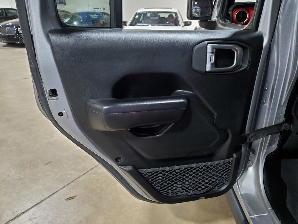 Used 2019 Jeep Wrangler Unlimited Rubicon AWD/4WD image 26