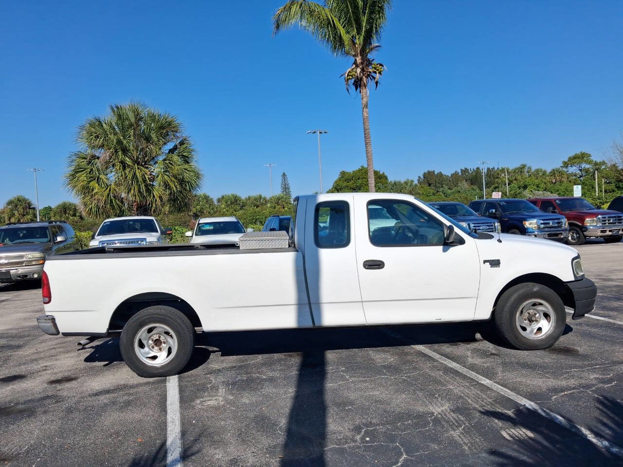 Used 2003 Ford F150 XL RWD image 5