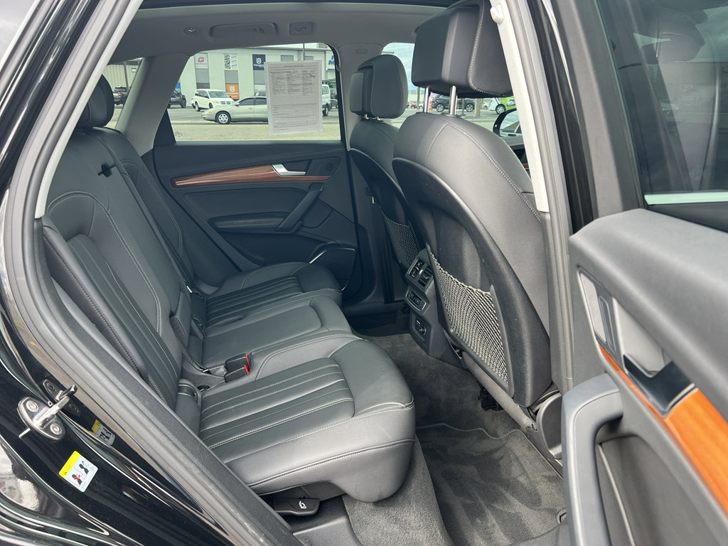 Used 2022 Audi Q5 2.0T Premium Plus AWD/4WD image 24
