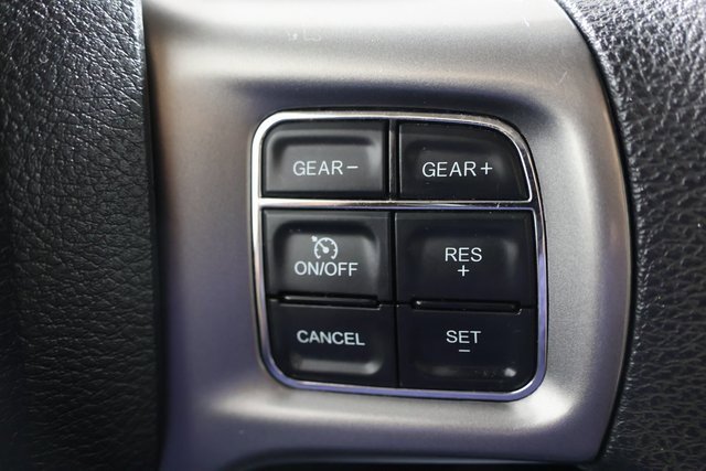 Used 2022 RAM 1500 Classic SLT image 12