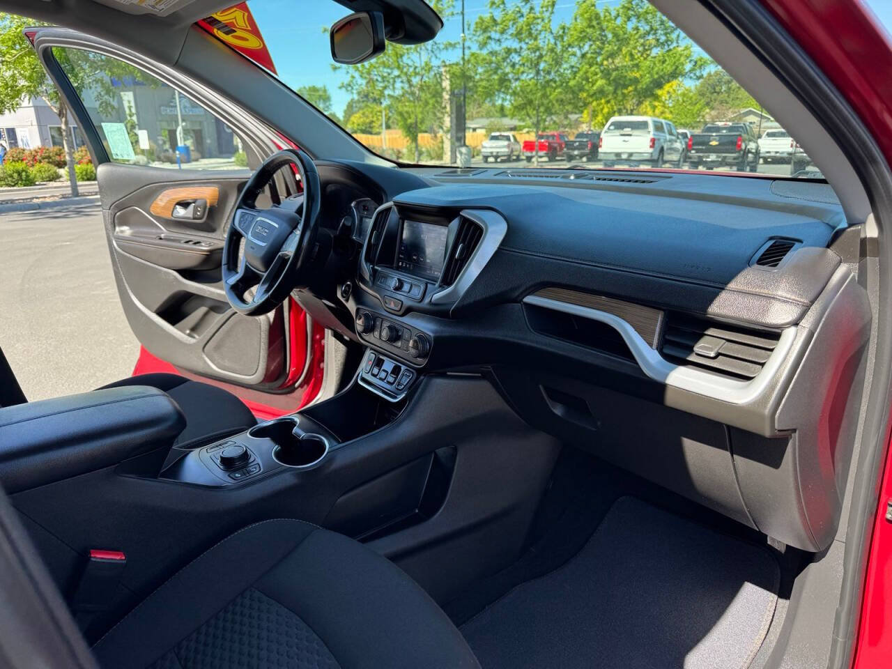 Used 2020 GMC Terrain SLE w/ Driver Convenience Package AWD/4WD image 36