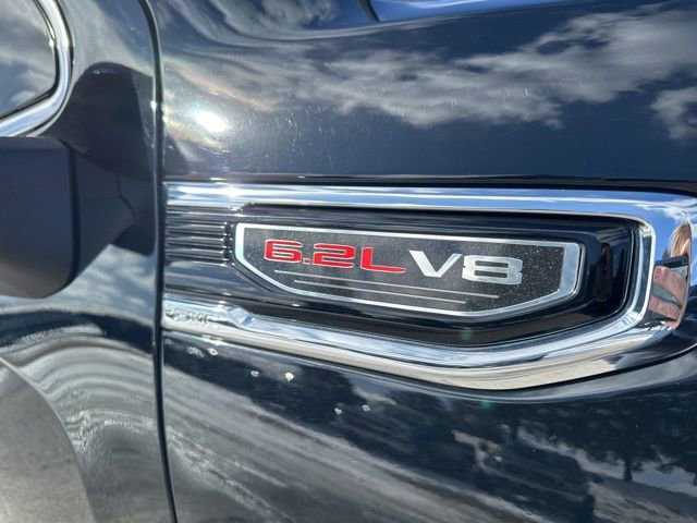 Used 2022 GMC Sierra 1500 SLT w/ SLT Premium Package AWD/4WD image 13