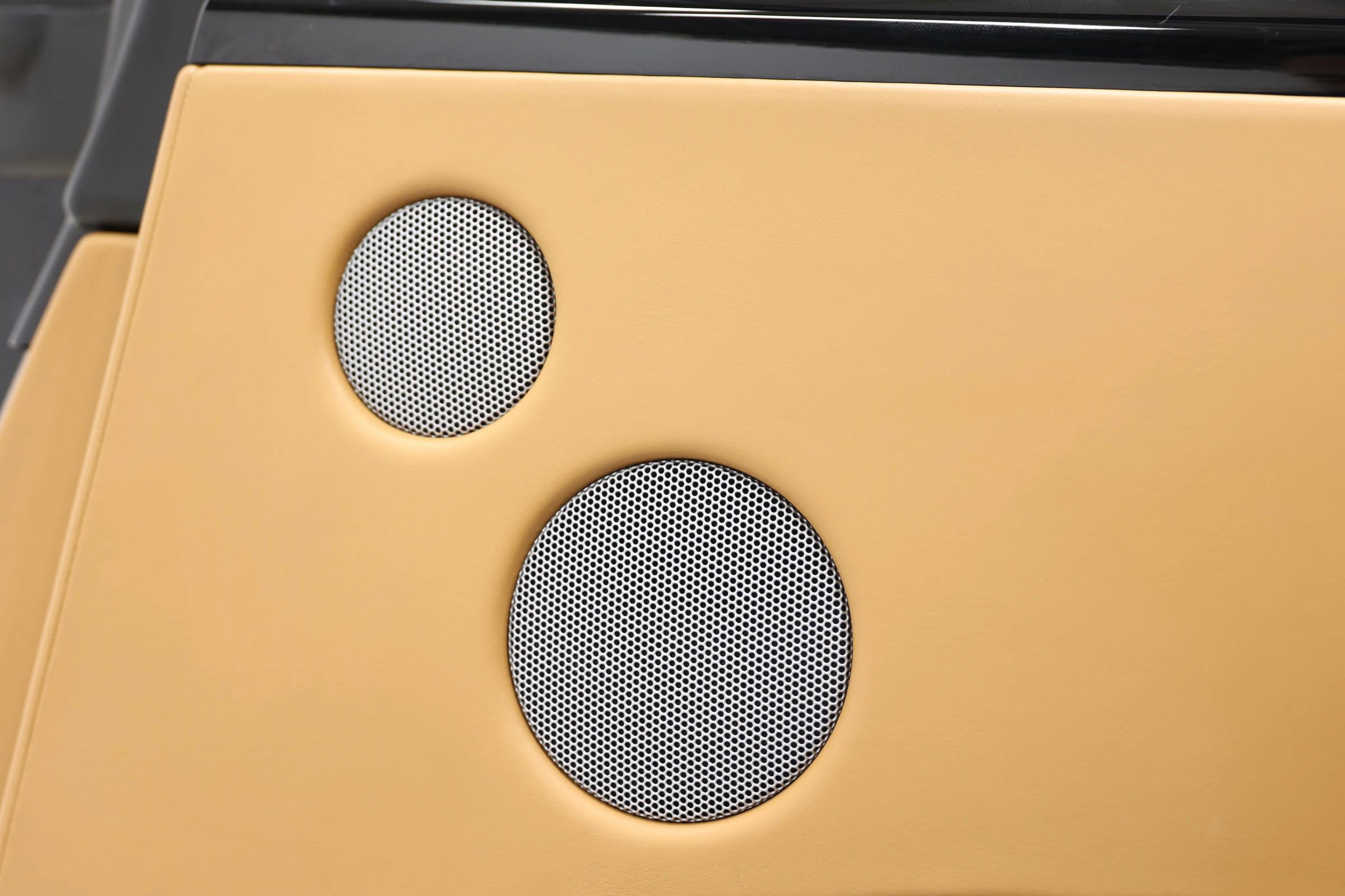 Used 2017 Rolls-Royce Ghost image 67