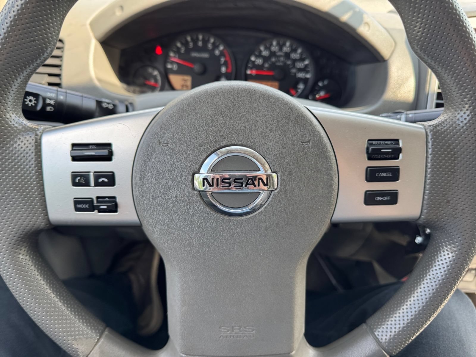 Used 2019 Nissan Frontier SV AWD/4WD image 14