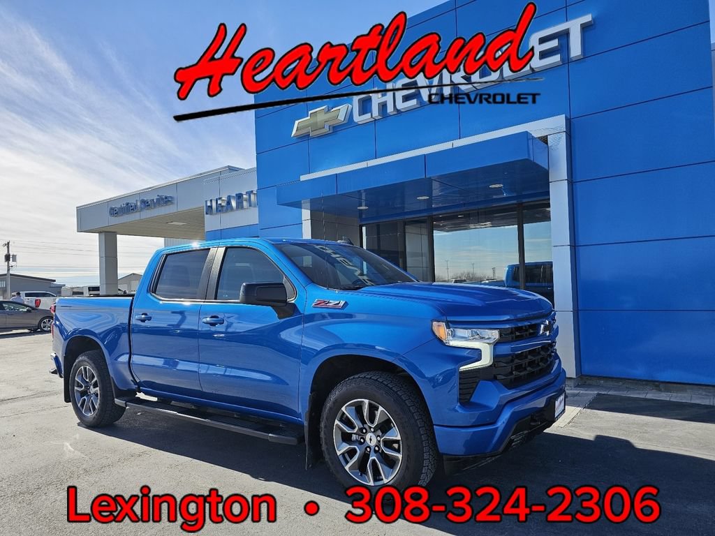 Used 2024 Chevrolet Silverado 1500 RST w/ Z71 Off-Road Package AWD/4WD image 1