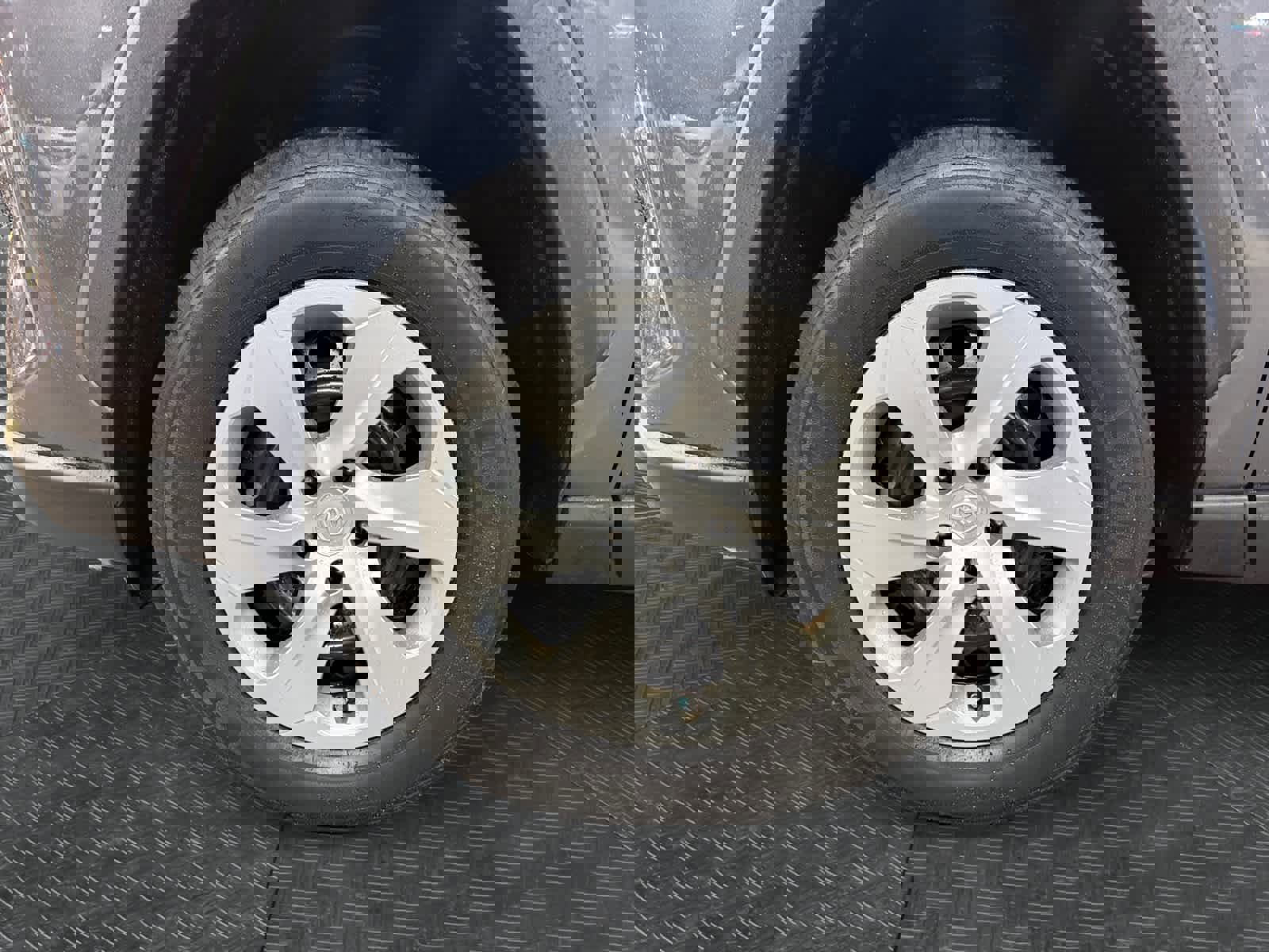 Used 2019 Toyota RAV4 LE w/ All Weather Liner Package image 16