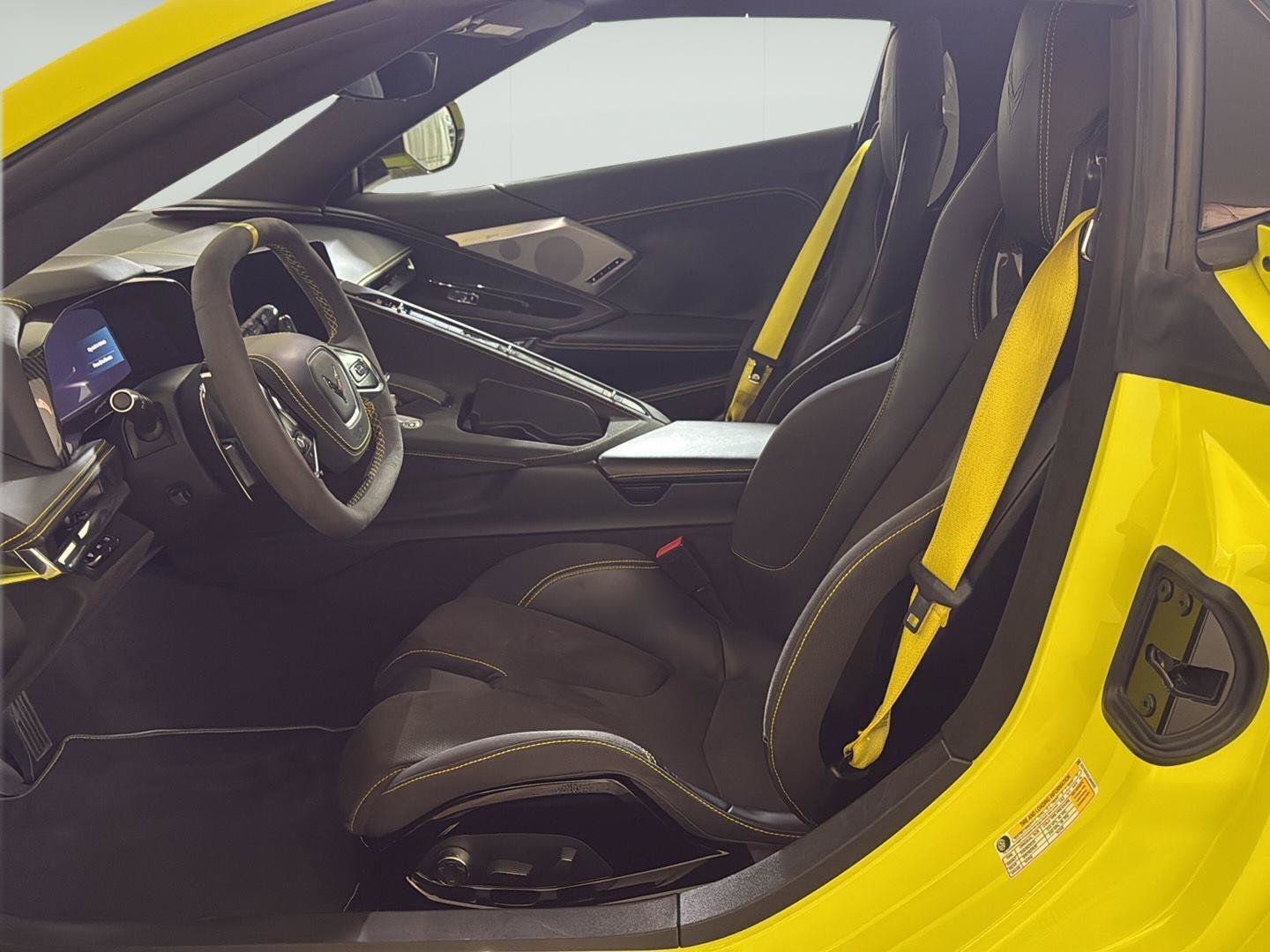 Certified 2020 Chevrolet Corvette Stingray Premium Conv w/ 3LT Preferred Equipment Group RWD image 13