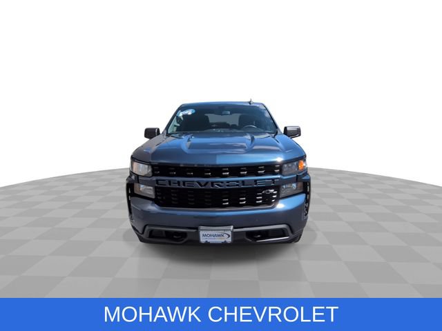 Certified 2020 Chevrolet Silverado 1500 Custom w/ Custom Value Package AWD/4WD image 3