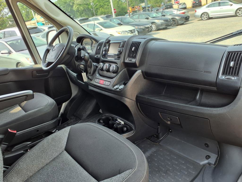 Used 2019 RAM ProMaster 2500 w/ Interior Convenience Group image 29