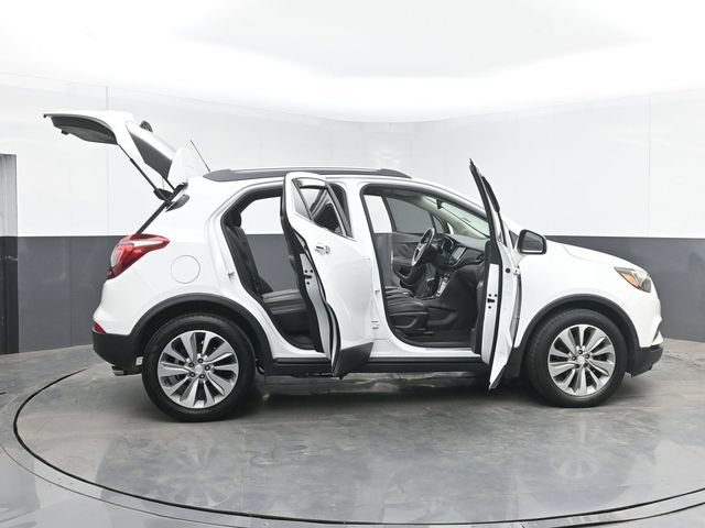 Used 2020 Buick Encore Preferred w/ Safety Package FWD image 49