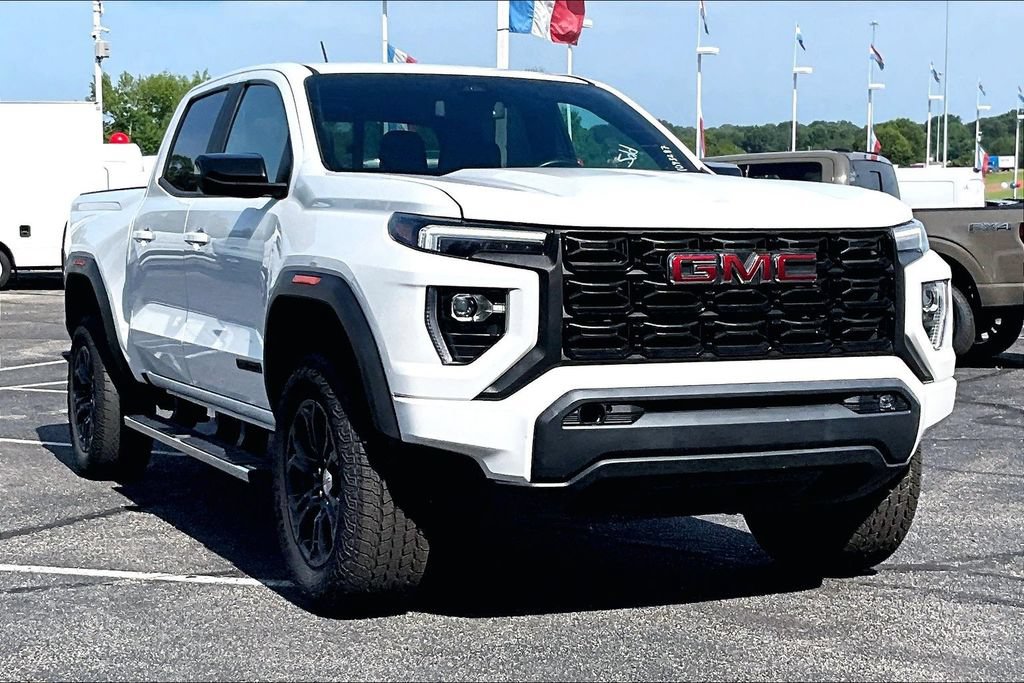 Used 2023 GMC Canyon Elevation w/ Convenience Package RWD image 1