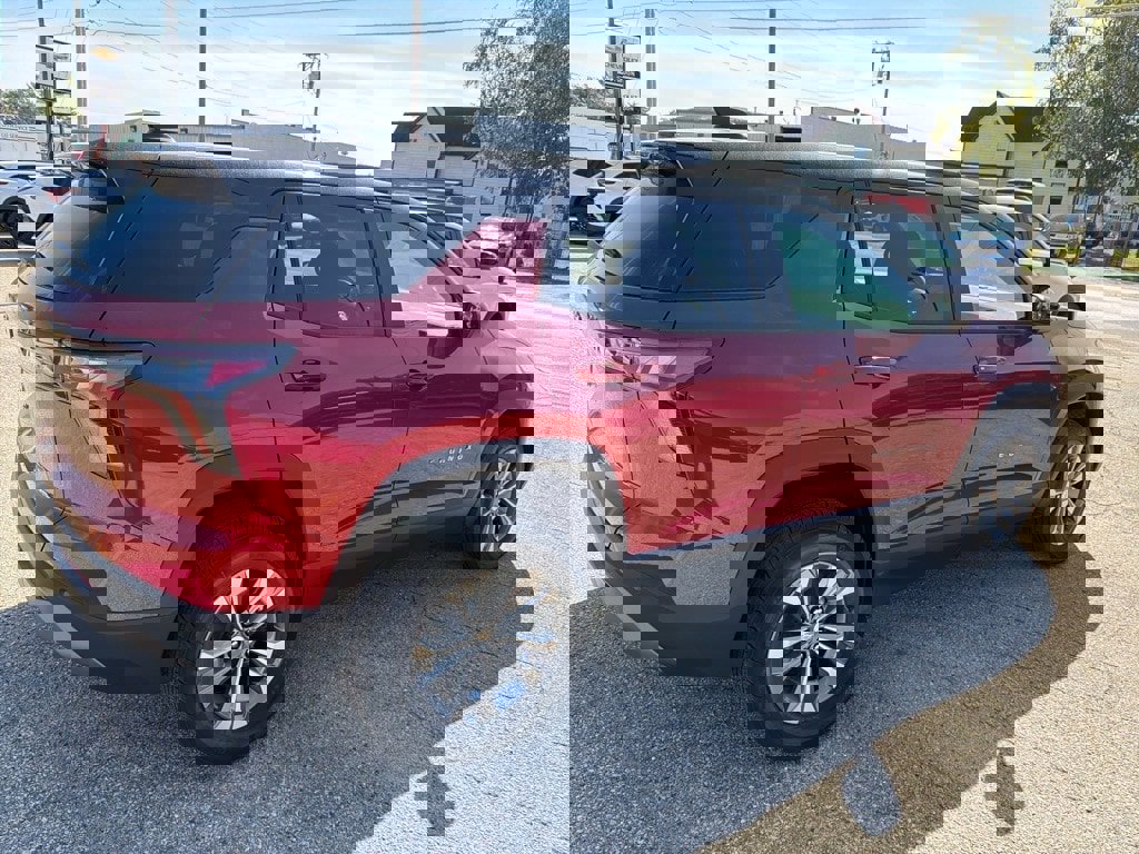 New 2026 Chevrolet Equinox LT w/ Convenience Package II image 4