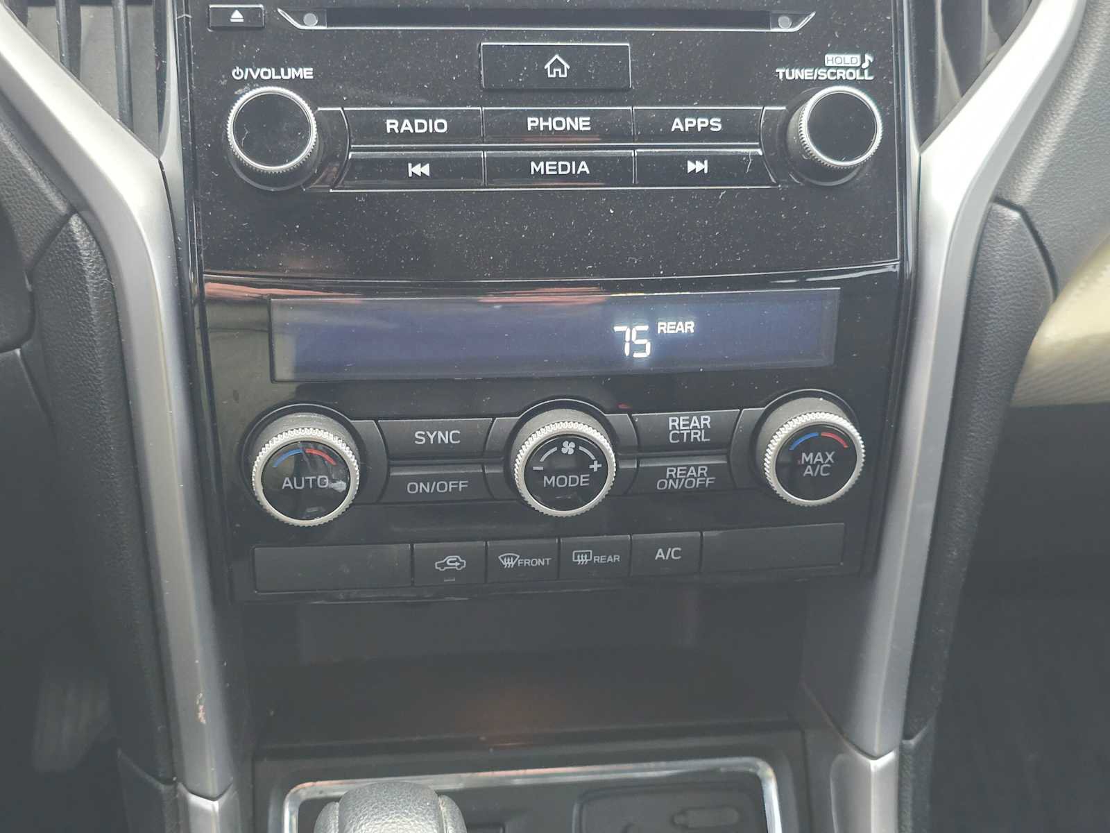 Used 2019 Subaru Ascent 8-Passenger image 34