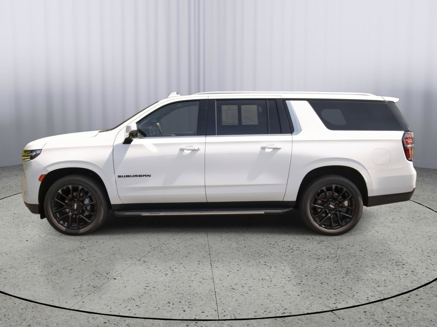 Used 2022 Chevrolet Suburban LT w/ LT Signature Plus Package AWD/4WD image 23