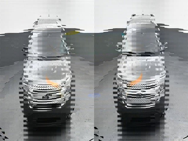 Used 2015 Ford Explorer XLT image 21