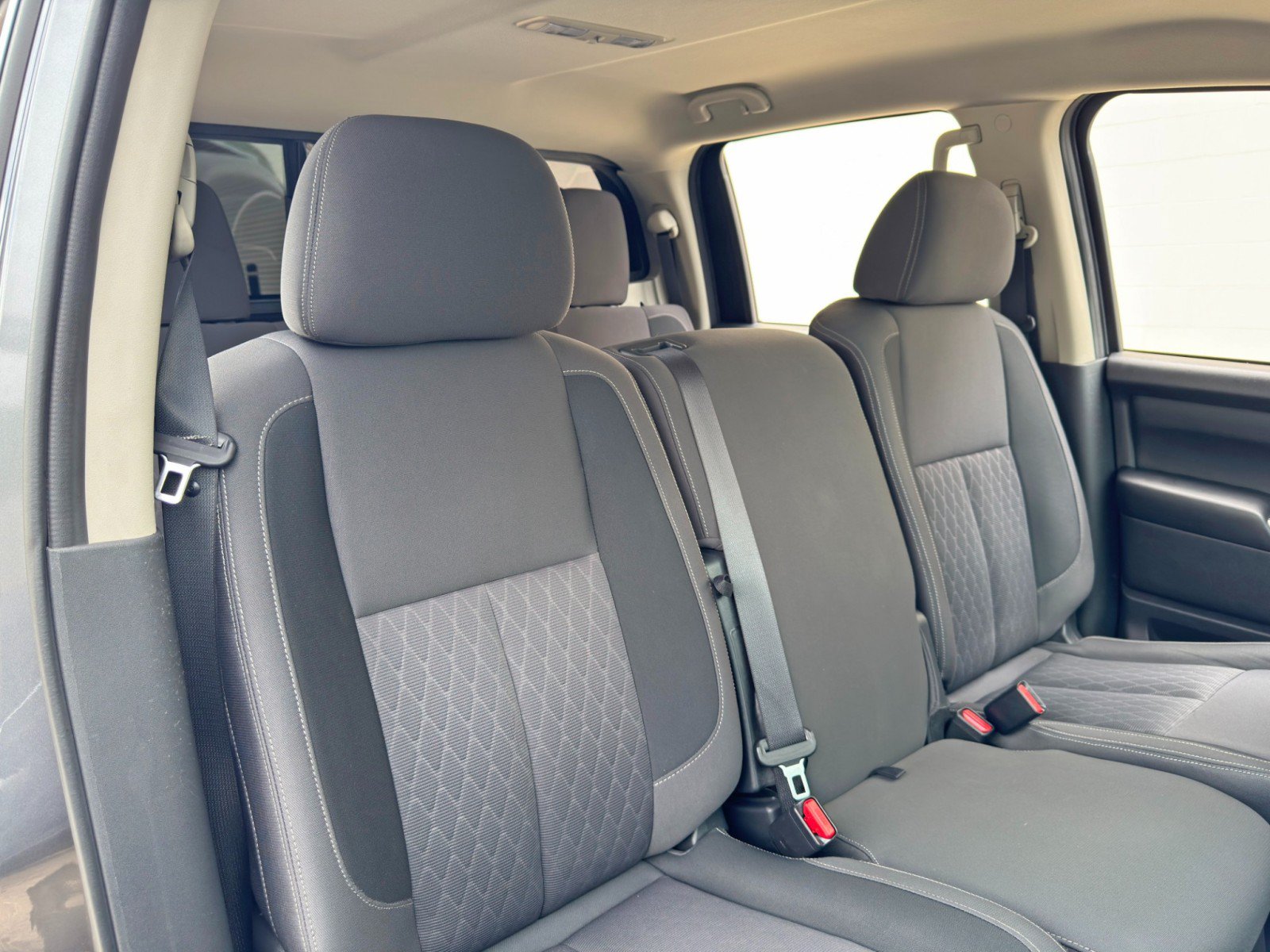Used 2023 Nissan Titan SV w/ Accessory Utility Package RWD image 28