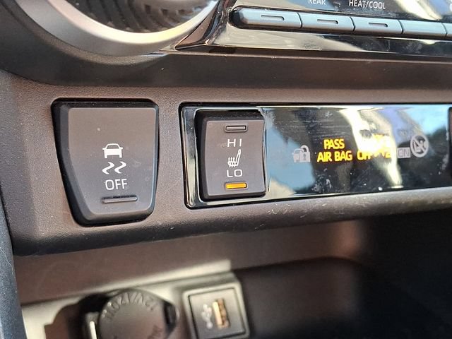 Certified 2024 Toyota RAV4 XLE w/ Convenience Package AWD/4WD image 24