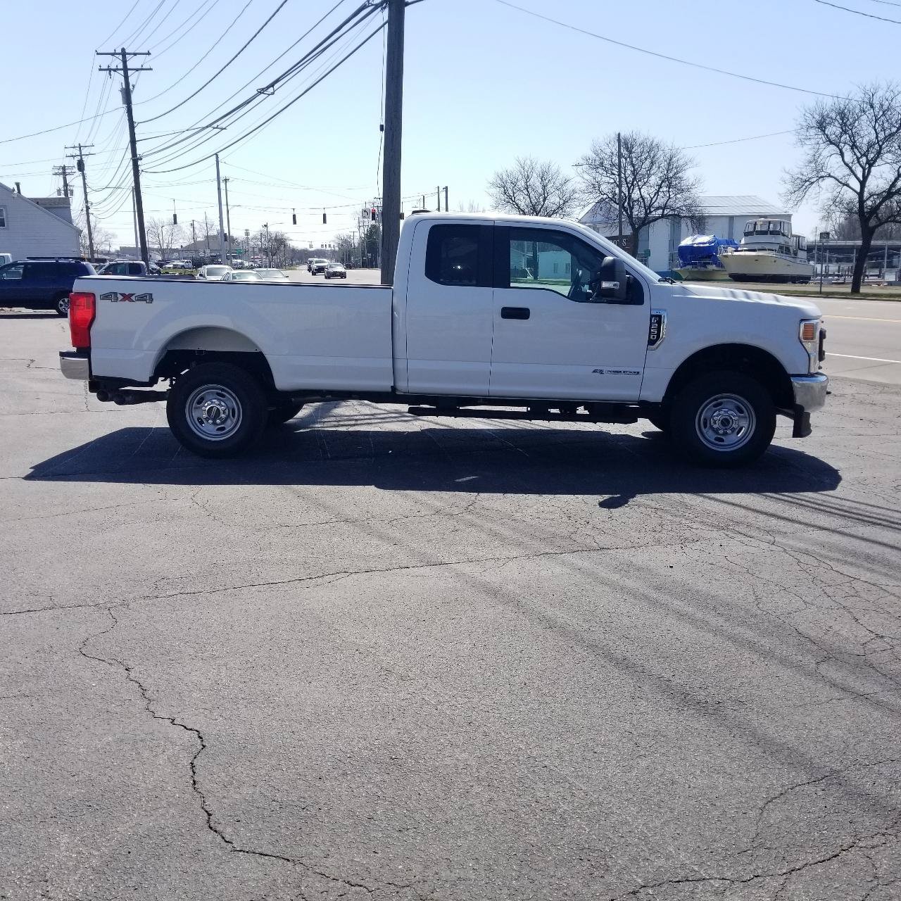 Used 2020 Ford F250 XL w/ Power Equipment Group AWD/4WD image 6