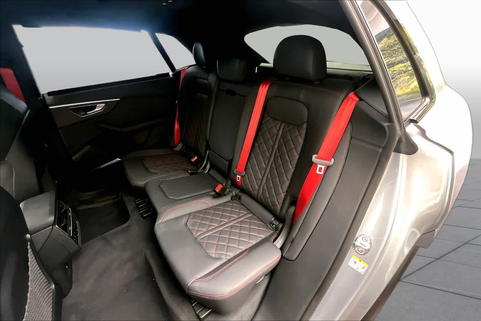 Certified 2026 Audi Q8 Prestige AWD/4WD image 21