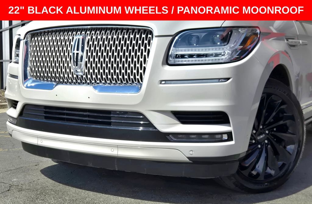 Used 2021 Lincoln Navigator Reserve AWD/4WD image 3
