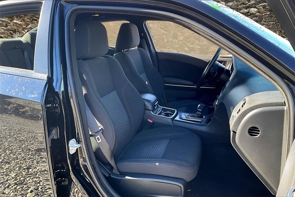 Used 2023 Dodge Charger SXT image 7