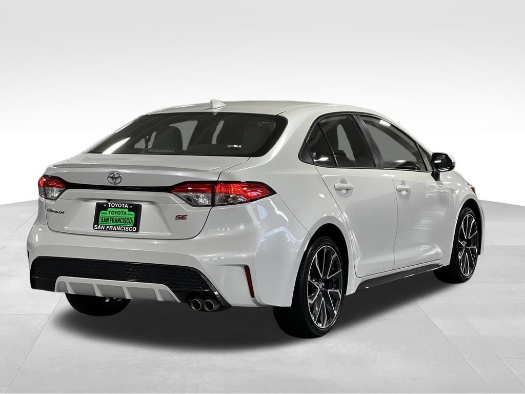 Certified 2022 Toyota Corolla SE FWD image 5
