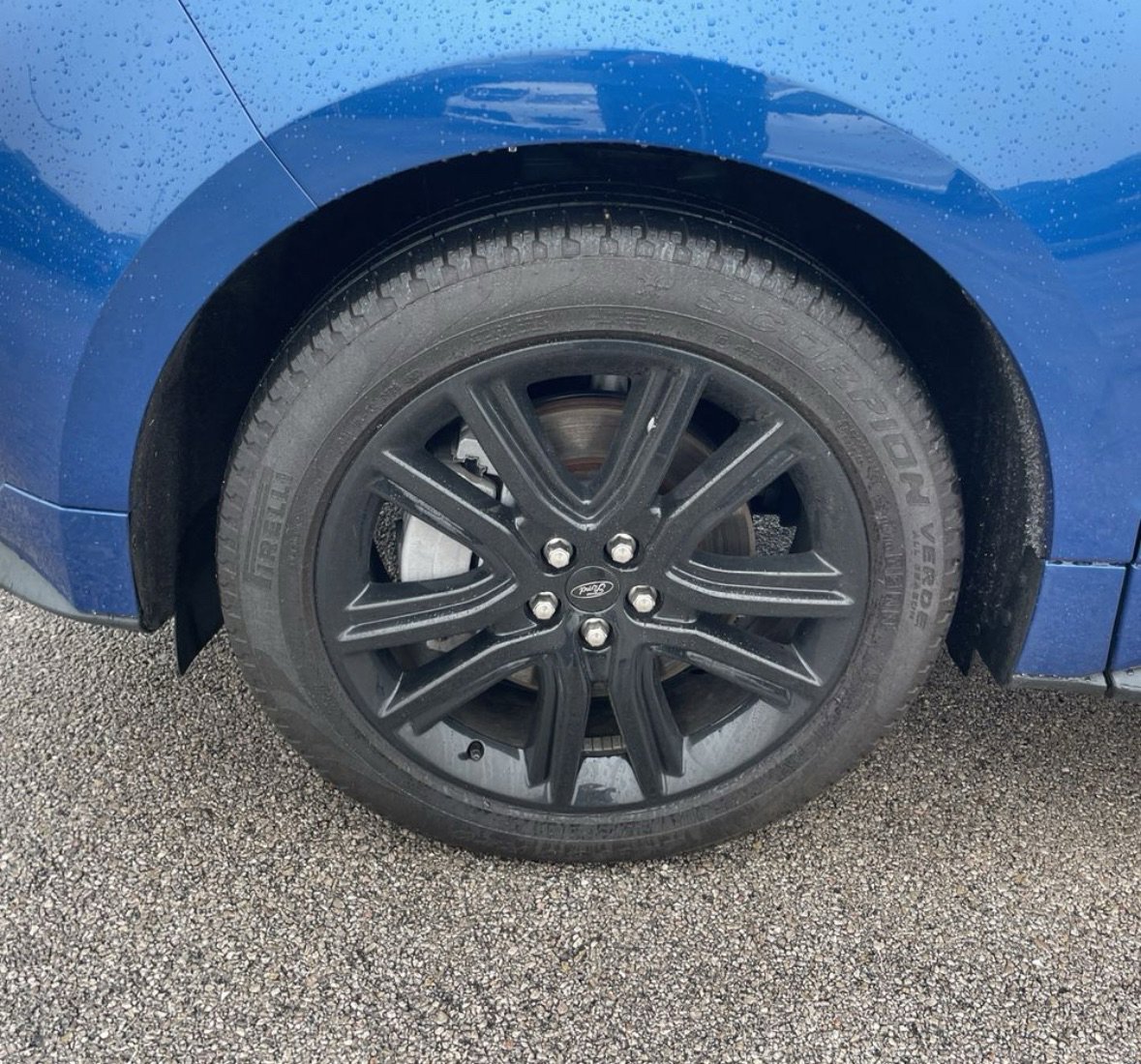 Used 2024 Ford Edge ST-Line image 8