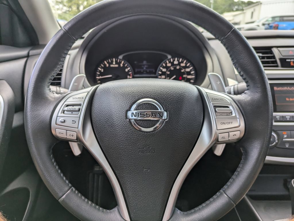 Used 2016 Nissan Altima 2.5 SR FWD image 26