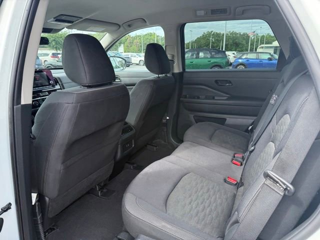 Used 2023 Nissan Pathfinder SV w/ Black Appearance Package AWD/4WD image 21