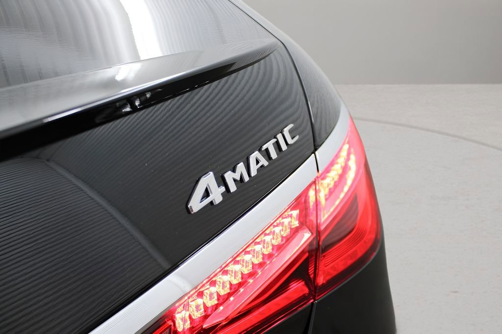 Used 2025 Mercedes-Benz S 580 4MATIC Sedan image 32